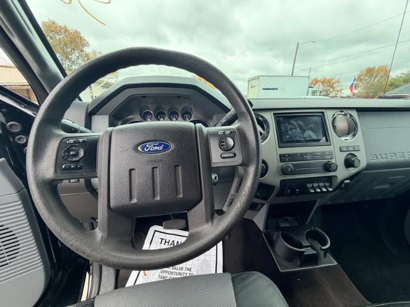 Ford F-250 SD XLT Crew Cab Long Bed 4WD 2016