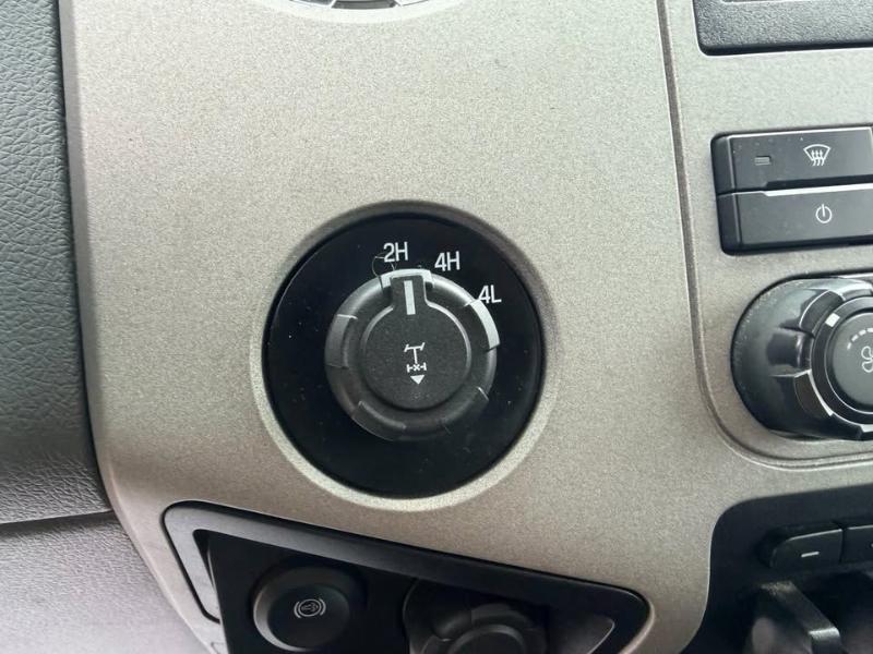 Ford F-250 SD XLT Crew Cab Long Bed 4WD 2016