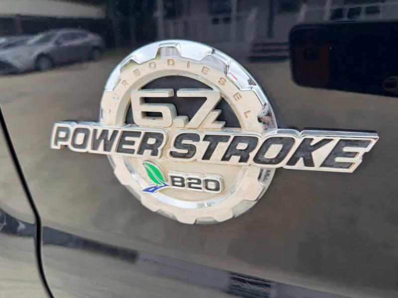 Ford F-250 SD XLT Crew Cab Long Bed 4WD 2016