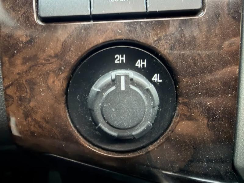 Ford F-350 SD XLT Crew Cab Long Bed DRW 4WD 2014