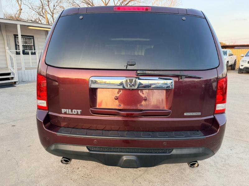 Honda Pilot Touring 2WD 5-Spd AT with DVD 2015