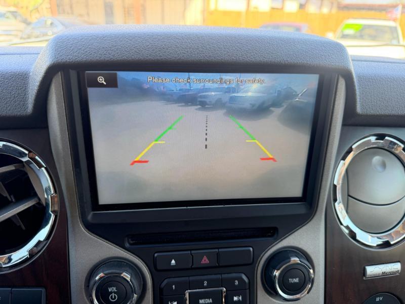 Ford F-250 SD XLT Crew Cab Long Bed 4WD 2015