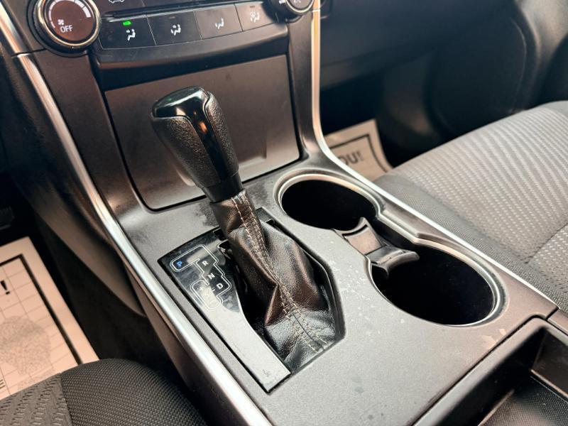 Toyota Camry SE 2017