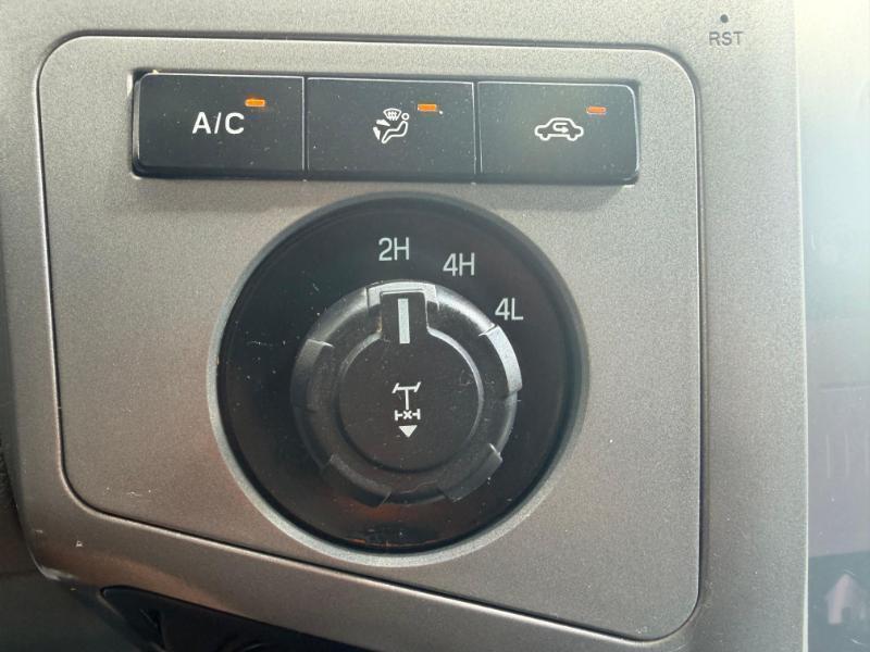 Ford F-350 SD XL Crew Cab 4WD 2015