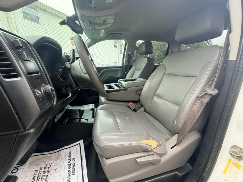 GMC Sierra 2500HD Base Crew Cab 4WD 2017