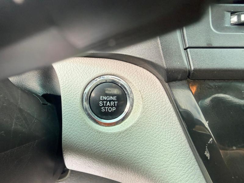 Toyota Sienna XLE FWD 8-Passenger V6 2016