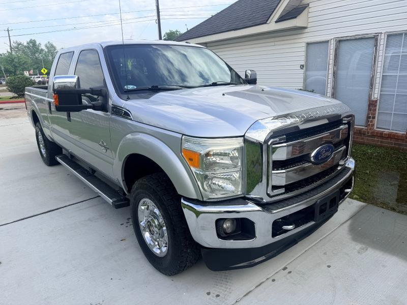 Ford F-250 SD XLT Crew Cab Long Bed 4WD 2016