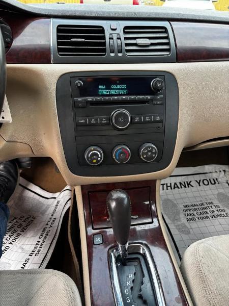 Buick Lucerne CX 2009