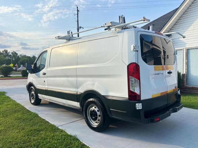 Ford Transit 150 Van Low Roof w/Sliding Pass. 130-in. WB 2015