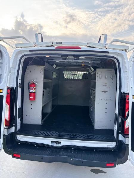 Ford Transit 150 Van Low Roof w/Sliding Pass. 130-in. WB 2015