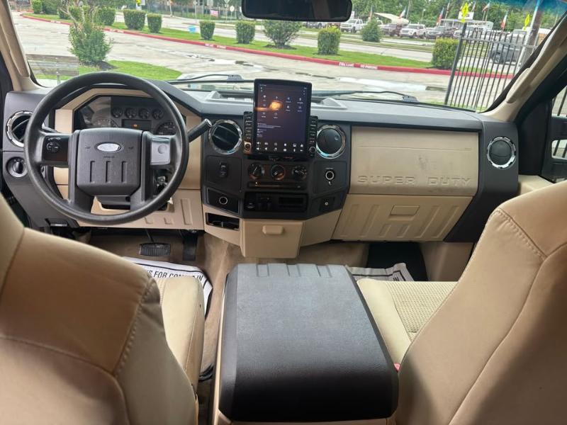 Ford F-350 SD XLT Crew Cab Long Bed DRW 2WD 2008