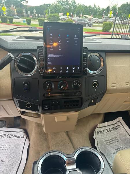 Ford F-350 SD XLT Crew Cab Long Bed DRW 2WD 2008