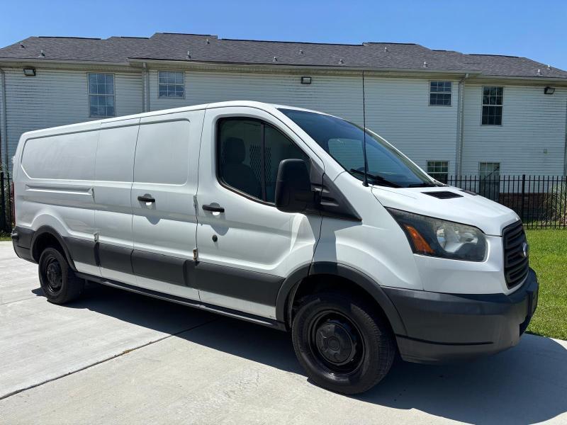 Ford Transit 150 Van Low Roof 60/40 Pass. 148-in. WB 2015