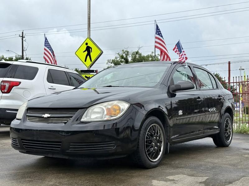 Chevrolet Cobalt LS Sedan 2010