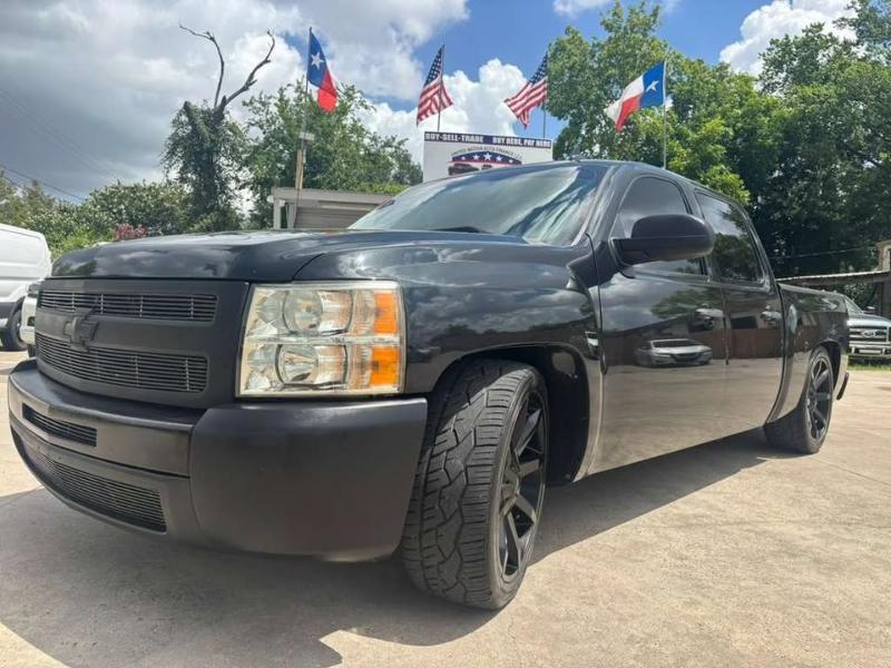 Chevrolet Silverado 1500 LS Crew Cab 2WD 2009
