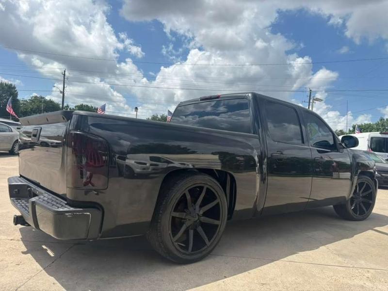 Chevrolet Silverado 1500 LS Crew Cab 2WD 2009