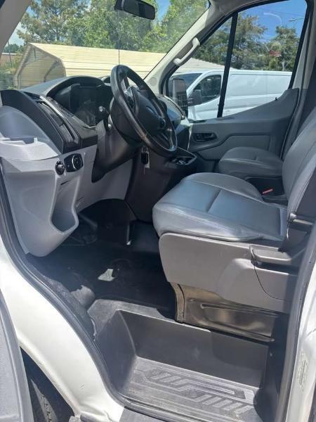 Ford Transit 250 Van Med. Roof w/Sliding Pass. 148-in. WB 2019