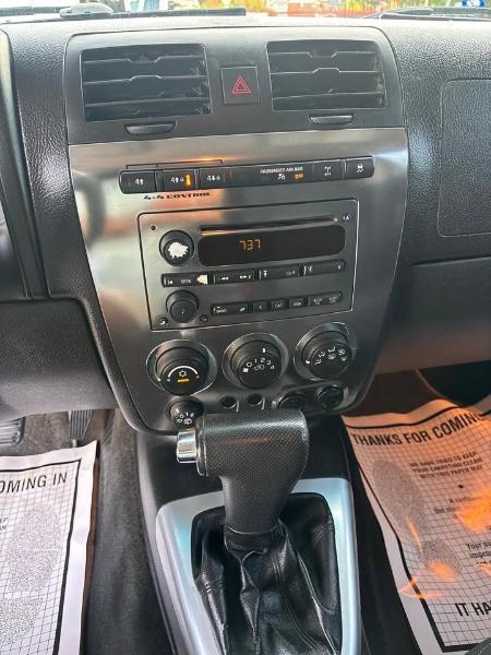 HUMMER H3 Sport Utility 2006