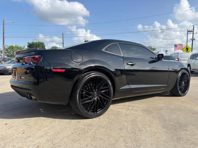 Chevrolet Camaro 2LT Coupe 2011