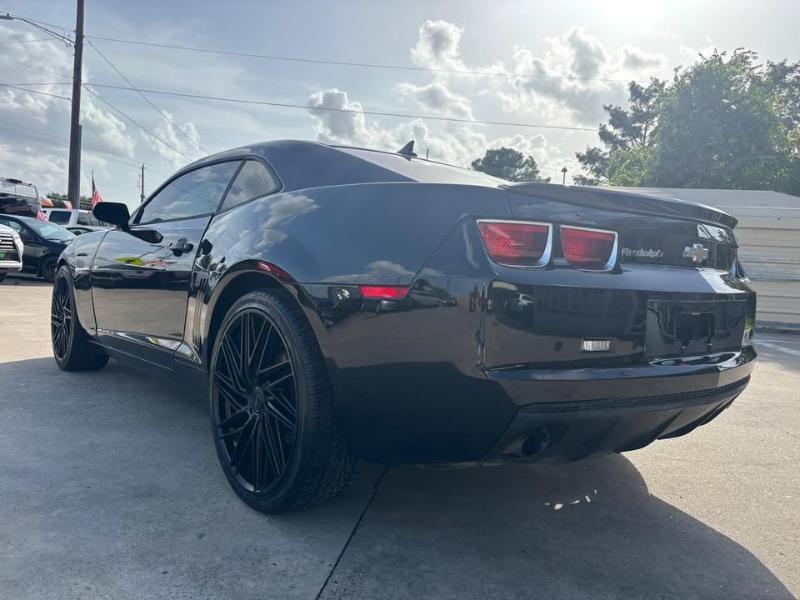 Chevrolet Camaro 2LT Coupe 2011