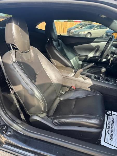 Chevrolet Camaro 2LT Coupe 2011