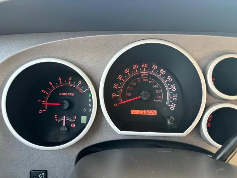 Toyota Tundra Tundra-Grade Double Cab 4.6L 4WD 2010
