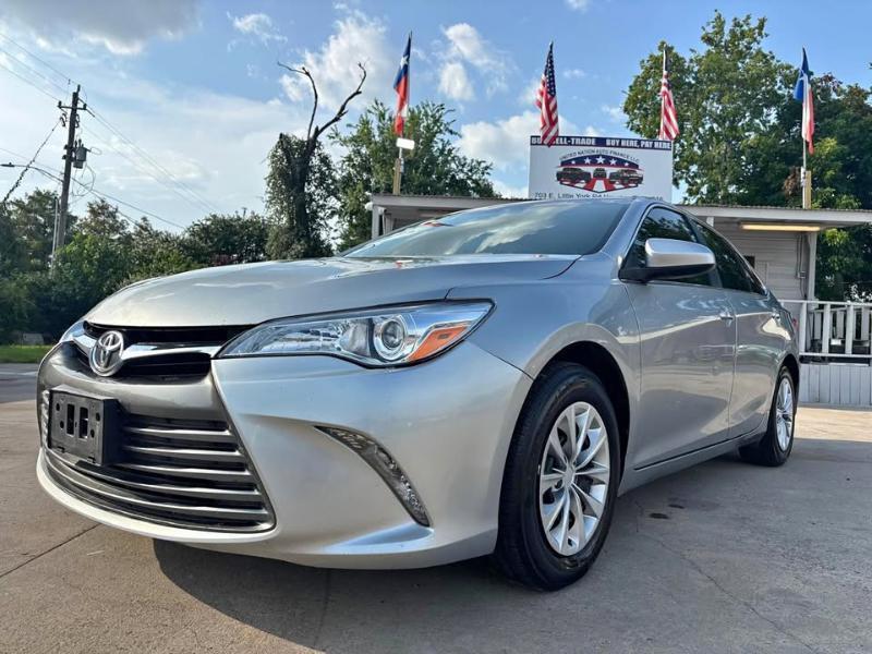 Toyota Camry SE 2015