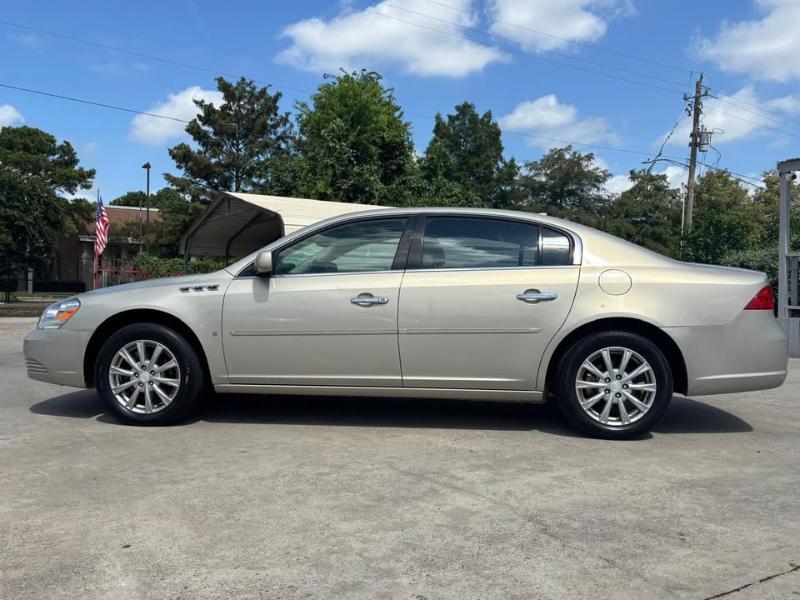 Buick Lucerne CX1 2009
