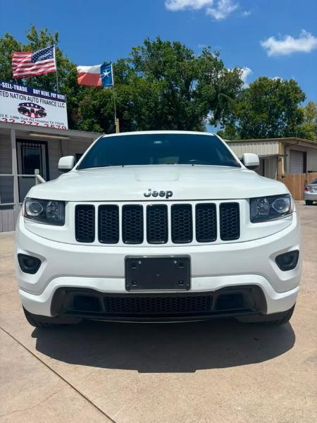 Jeep Grand Cherokee Laredo 4WD 2014