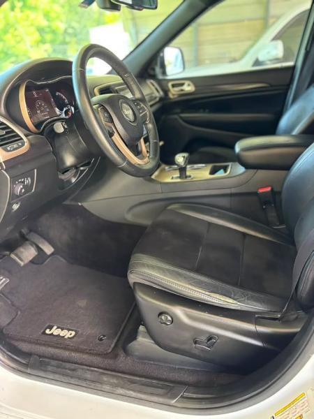 Jeep Grand Cherokee Laredo 4WD 2014