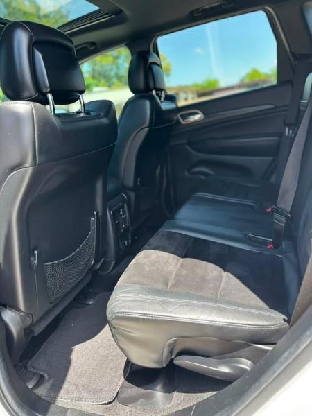 Jeep Grand Cherokee Laredo 4WD 2014