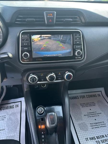 Nissan Versa S CVT 2021