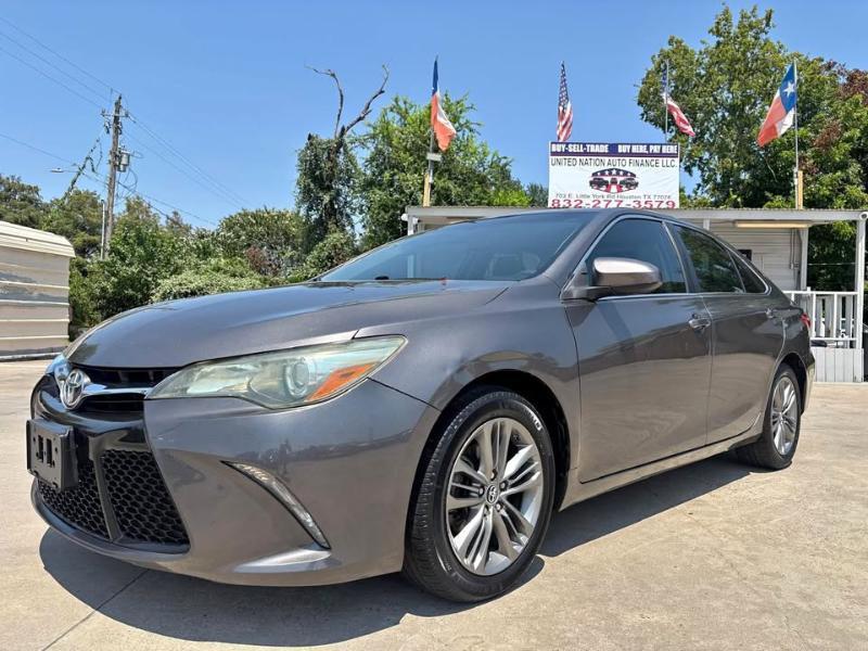 2015 Toyota Camry SE