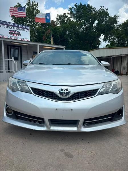 Toyota Camry L 2012