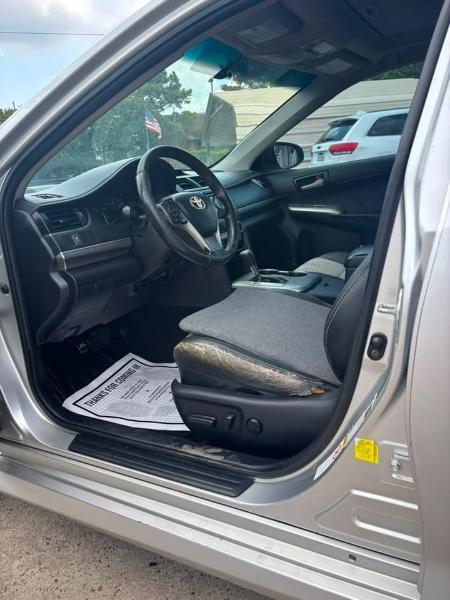 Toyota Camry L 2012