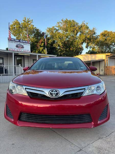 Toyota Camry XLE 2013
