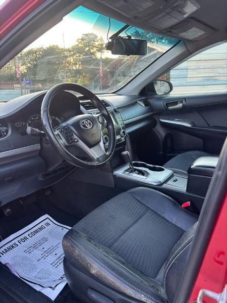 Toyota Camry XLE 2013