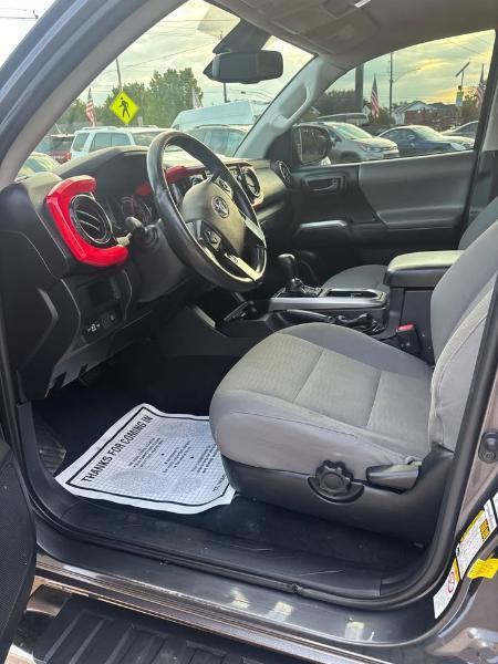 Toyota Tacoma SR5 Double Cab Long Bed V6 6AT 2WD 2019