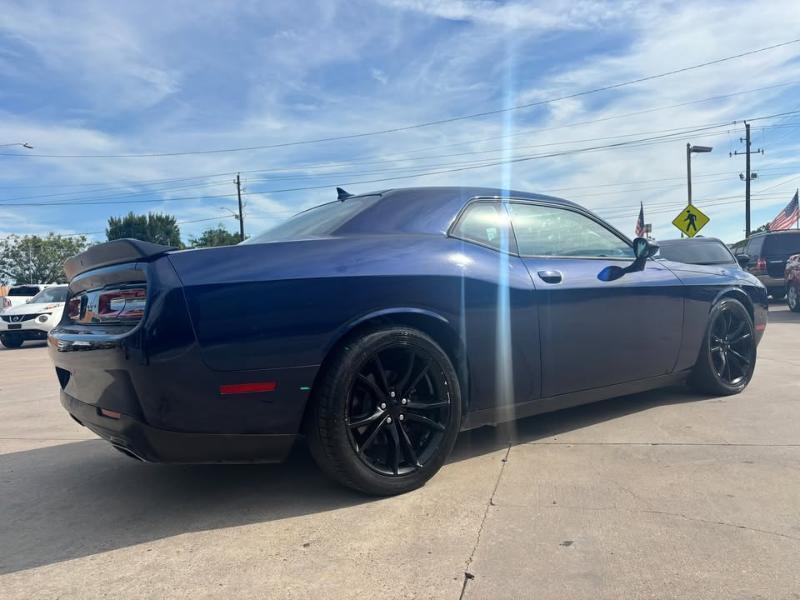 Dodge Challenger SXT 2016