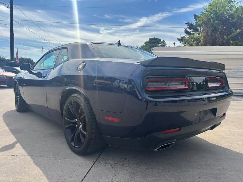 Dodge Challenger SXT 2016
