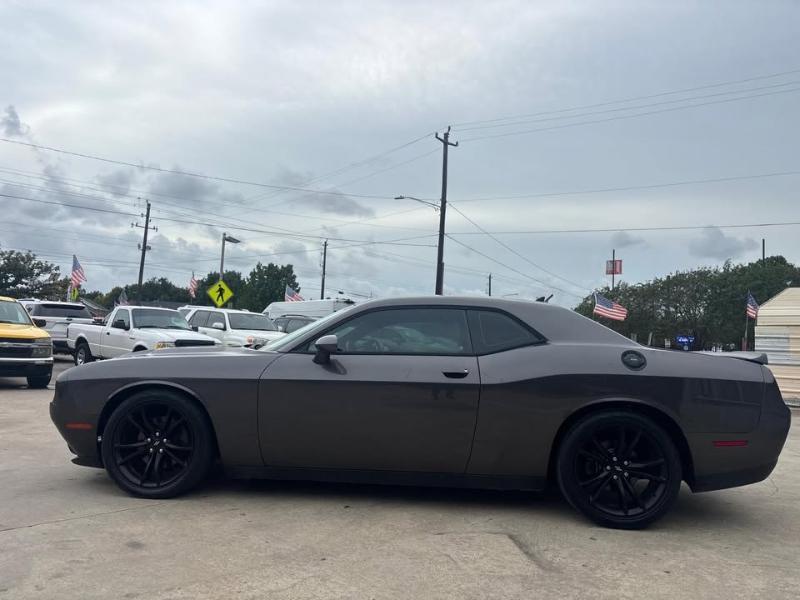 Dodge Challenger SXT 2017