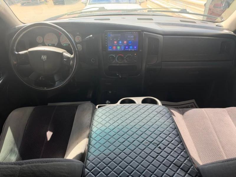 Dodge Ram 2500 ST Quad Cab Short Bed 4WD 2005