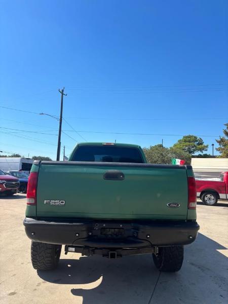 Ford F-250 SD Lariat Crew Cab 4WD 2007
