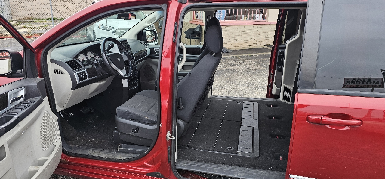 Dodge Grand Caravan SXT 2009