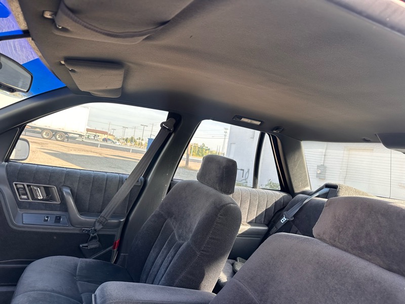 Oldsmobile Cutlass Supreme SE sedan 1994