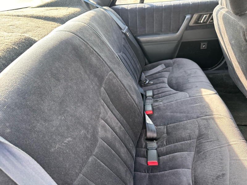 Oldsmobile Cutlass Supreme SE sedan 1994