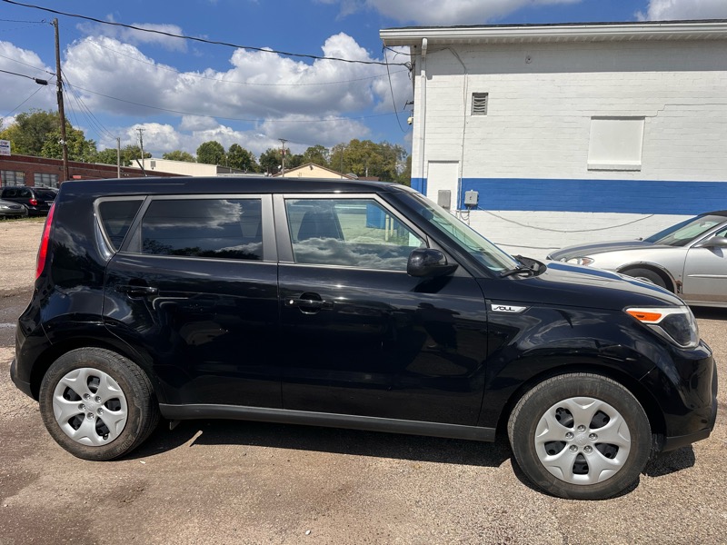 Kia Soul Base 6A 2016