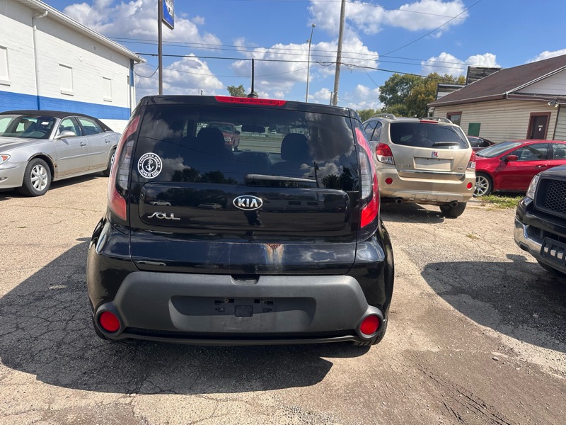 Kia Soul Base 6A 2016