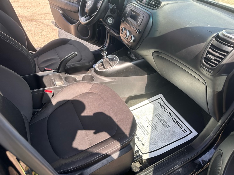 Kia Soul Base 6A 2016