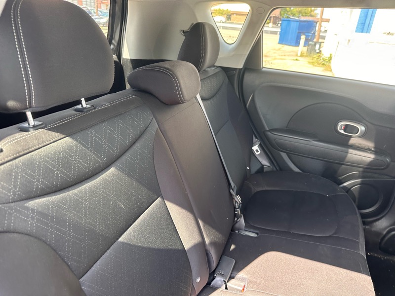 Kia Soul Base 6A 2016